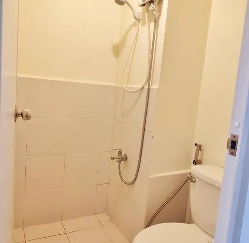 Apartment Urban Deca Edsa Staycation W/unli Wi-fi & Netflix