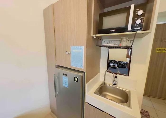Urban Deca Edsa Staycation W/unli Wi-fi & Netflix Apartment *
