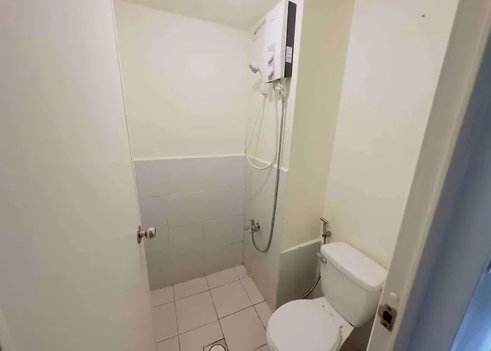 Urban Deca Edsa Staycation W/unli Wi-fi & Netflix * Manila