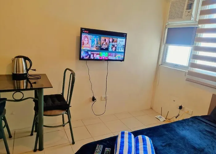 Urban Deca Edsa Staycation W/unli Wi-fi & Netflix Manila